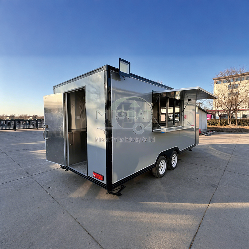 業務用キッチンを備えた移動販売車（フードトラック） - フー - Commercial Kitchen Hoods のレビューと価格